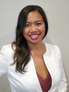 Photo: NY and NJ Cosmetic Dentist Dr. Karen Bergonio